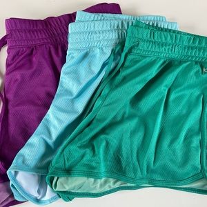 3 pack of athletic shorts size large